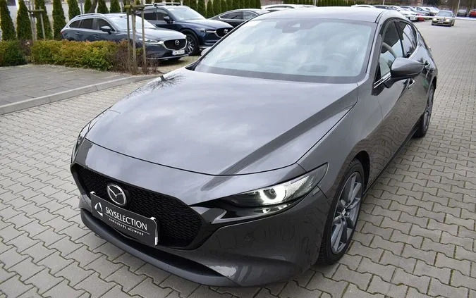 mazda recz Mazda 3 cena 129999 przebieg: 20000, rok produkcji 2022 z Recz